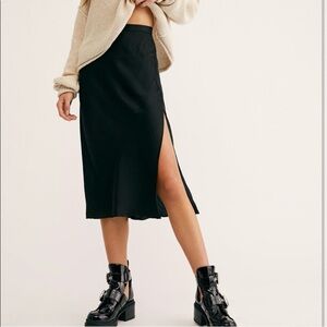 Intimately by Free People Black Sweet Talker Half Slip Skirt Small